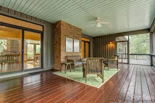 203 Heathcote Rd, Hendersonville, NC 28791 - Photo 41