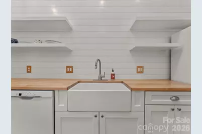 203 Heathcote Road, Hendersonville, NC 28791 - Photo 13