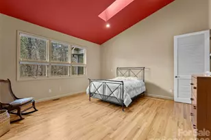 203 Heathcote Rd, Hendersonville, NC 28791 - Photo 17