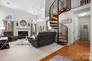 324 Old Hardin Rd, Dallas, NC 28034 - Photo 5