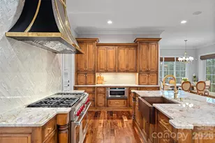 5727 Challisford Ln, Charlotte, NC 28226 - Photo 11