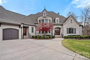 5727 Challisford Ln, Charlotte, NC 28226 - Photo 3