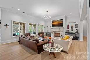 5727 Challisford Ln, Charlotte, NC 28226 - Photo 29