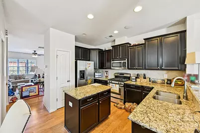 19010 Lake Breeze Drive, Cornelius, NC 28031 - Photo 9