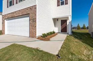 59 Caroline Vly Ln, Hendersonville, NC 28792 - Photo 3