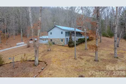 200 Mica Circle, Franklin, NC 28734 - Photo 1
