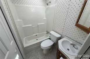 129 Clubhouse Dr, New London, NC 28127 - Photo 17