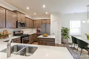 11513 Glasden Rd, Charlotte, NC 28278 - Photo 3