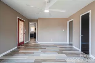 108 W Debby Dr, Shelby, NC 28152 - Photo 9