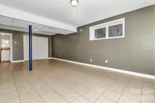 1 Oak Ln, Candler, NC 28715 - Photo 31