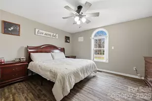 201 Midway Park Ln, Taylorsville, NC 28681 - Photo 29