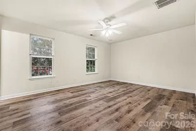 7515 Woodknoll Drive, Charlotte, NC 28217 - Photo 21