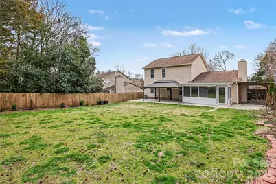 7515 Woodknoll Drive, Charlotte, NC 28217 - Photo 15