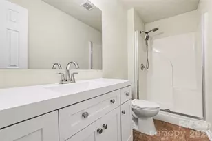 7515 Woodknoll Dr, Charlotte, NC 28217 - Photo 23