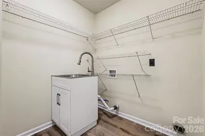 7515 Woodknoll Drive, Charlotte, NC 28217 - Photo 29