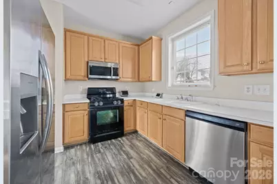 3203 Arklow Road, Charlotte, NC 28269 - Photo 9