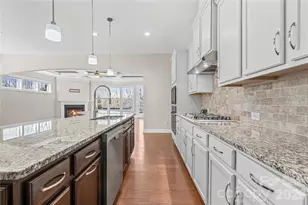 1021 Torrens Dr, Wesley Chapel, NC 28110 - Photo 7