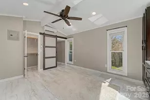 240 N Country Clb Dr, Cullowhee, NC 28723 - Photo 29