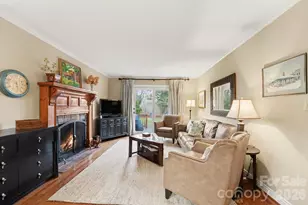 421 Windsor Ln, Statesville, NC 28677 - Photo 3