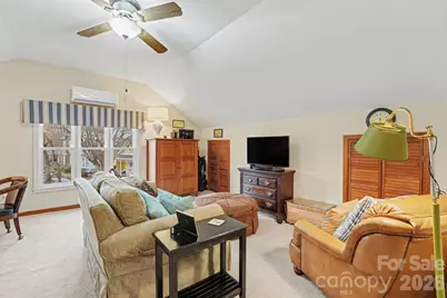 421 Windsor Lane, Statesville, NC 28677 - Photo 13