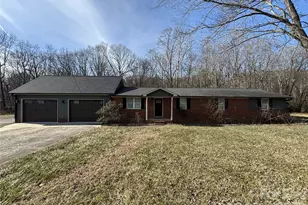 7917 Sherrills Ford Rd, Sherrills Ford, NC 28673 - Photo 1