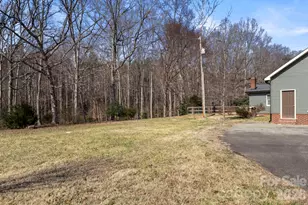 7917 Sherrills Ford Rd, Sherrills Ford, NC 28673 - Photo 23