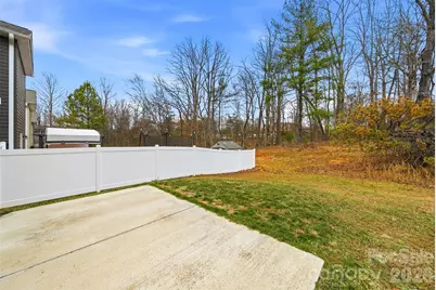 2650 14th Street NE, Hickory, NC 28601 - Photo 27