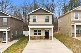 2650 14th St NE, Hickory, NC 28601 - Photo 1