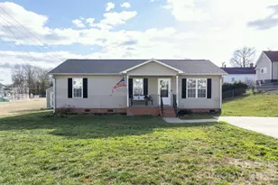 202 E Rice St, Landis, NC 28088 - Photo 3