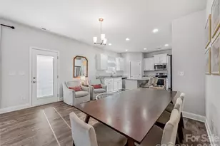 211 Macon Dr, Statesville, NC 28625 - Photo 11