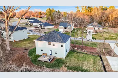 211 Macon Drive, Statesville, NC 28625 - Photo 3