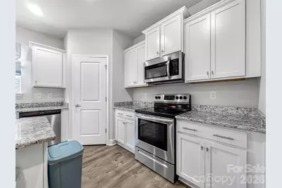 211 Macon Drive, Statesville, NC 28625 - Photo 17