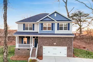 211 Macon Dr, Statesville, NC 28625 - Photo 1