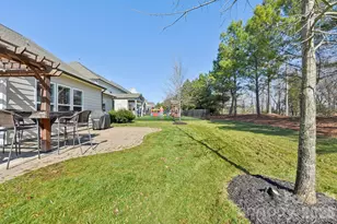 204 Hampton Trail Dr, Fort Mill, SC 29708 - Photo 33