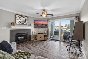 18695 Vineyard Point Ln, Cornelius, NC 28031 - Photo 15