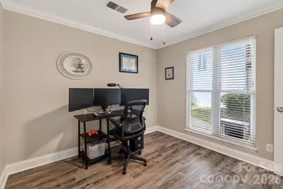 18695 Vineyard Point Lane, Cornelius, NC 28031 - Photo 25