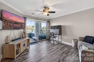 18695 Vineyard Point Ln, Cornelius, NC 28031 - Photo 13