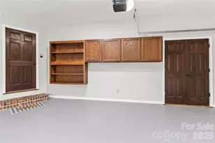 155 Pandora Rd, Mooresville, NC 28115 - Photo 39