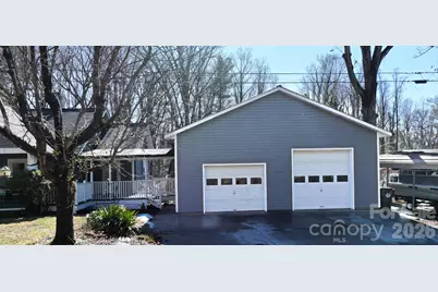 1009 Trogdon Avenue, North Wilkesboro, NC 28659 - Photo 37