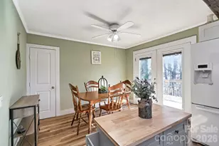 1009 Trogdon Ave, North Wilkesboro, NC 28659 - Photo 11