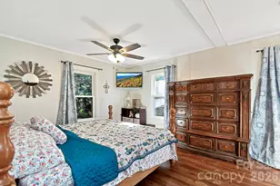 1009 Trogdon Ave, North Wilkesboro, NC 28659 - Photo 19