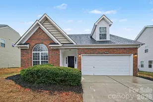 11225 Amherst Glen Dr, Charlotte, NC 28213 - Photo 1