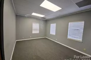 2730 E W.T. Harris Blvd, Charlotte, NC 28213 - Photo 9