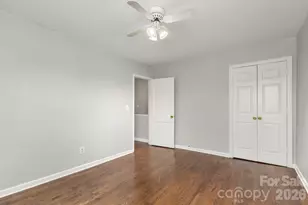 212 Wakefield Dr, Charlotte, NC 28209 - Photo 19