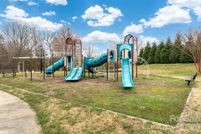 2106 Buckleigh Drive, Charlotte, NC 28215 - Photo 27