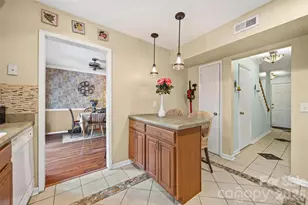 3126 Heathstead Place, Charlotte, NC 28210 - Photo 9