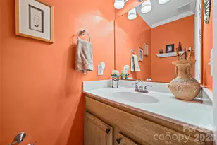 3126 Heathstead Place, Charlotte, NC 28210 - Photo 11