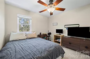 3126 Heathstead Place, Charlotte, NC 28210 - Photo 13