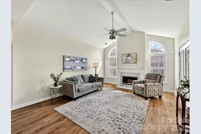 8568 Windsor Ridge Drive, Charlotte, NC 28277 - Photo 5