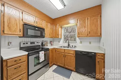 605 8th Avenue SW #A1, Conover, NC 28613 - Photo 9